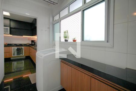 Apartamento à venda com 172m², 4 quartos e 4 vagasÁrea de Serviço