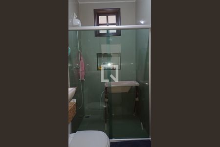 Casa à venda com 279m², 3 quartos e 4 vagas Casa à venda com 279m², 3 quartos e 4 vagasBanheiro