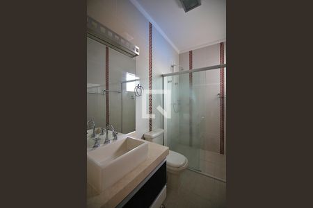 Casa à venda com 260m², 4 quartos e 4 vagasSuíte 3 Banheiro