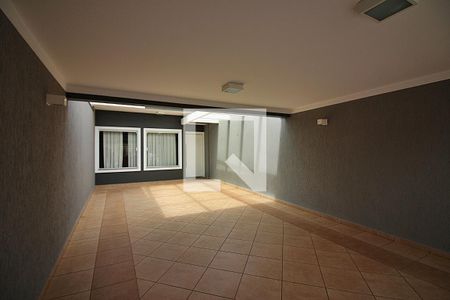 Casa à venda com 260m², 4 quartos e 4 vagasGaragem
