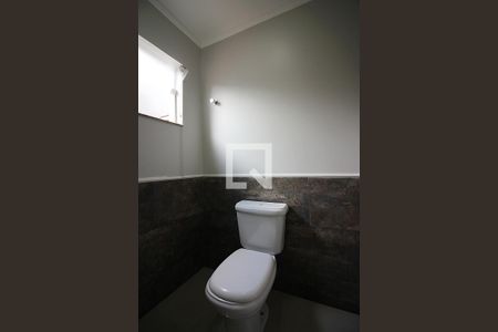 Casa à venda com 260m², 4 quartos e 4 vagasLavabo