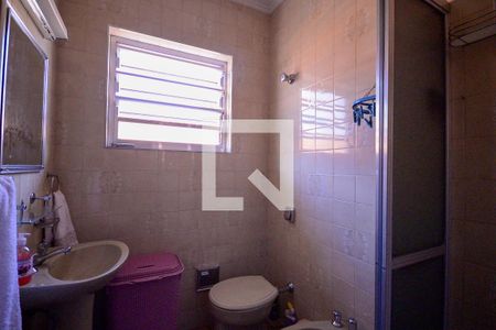 Casa à venda com 172m², 3 quartos e 2 vagasBanheiro da Suite 