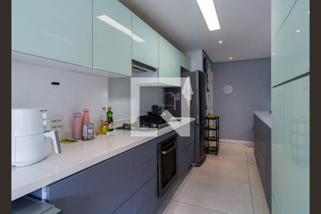 Apartamento à venda com 74m², 2 quartos e 2 vagas Apartamento à venda com 74m², 2 quartos e 2 vagasCozinha