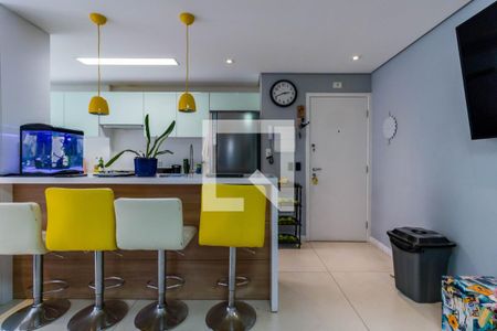 Apartamento à venda com 74m², 2 quartos e 2 vagas Apartamento à venda com 74m², 2 quartos e 2 vagasCozinha