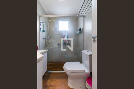 Apartamento à venda com 74m², 2 quartos e 2 vagas Apartamento à venda com 74m², 2 quartos e 2 vagasBanheiro