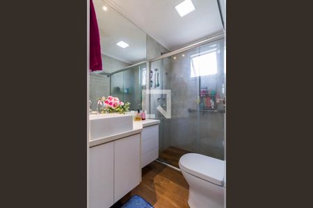 Apartamento à venda com 74m², 2 quartos e 2 vagas Apartamento à venda com 74m², 2 quartos e 2 vagasBanheiro