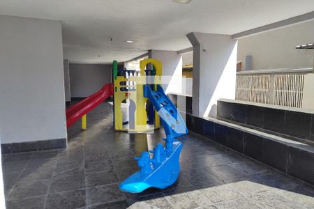 Apartamento para alugar com 110m², 2 quartos e 1 vagaÁrea comum - Playground