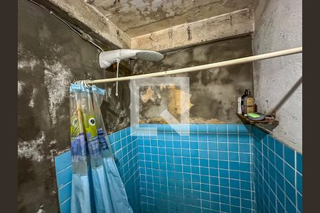 Casa à venda com 100m², 1 quarto e sem vaga Casa à venda com 100m², 1 quarto e sem vagaBanheiro