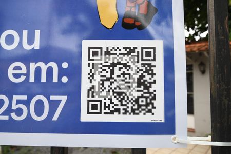 Casa à venda com 171m², 1 quarto e 5 vagasPlaca QR Code