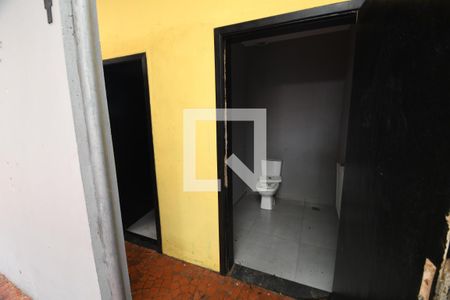 Casa à venda com 171m², 1 quarto e 5 vagasLavabo 1