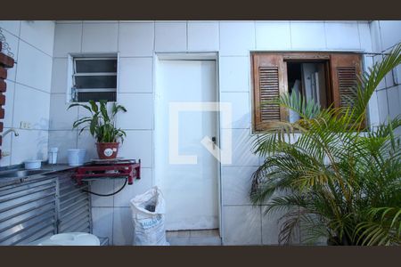 Casa à venda com 150m², 2 quartos e 2 vagas Casa à venda com 150m², 2 quartos e 2 vagasChurrasqueira