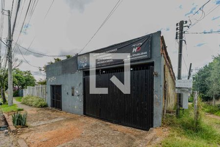 Casa à venda com 350m², 2 quartos e 10 vagasFachada