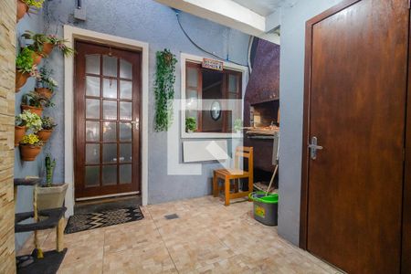 Casa à venda com 320m², 2 quartos e 1 vagaQuintal
