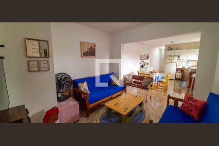 Casa à venda com 198m², 4 quartos e 2 vagas Casa à venda com 198m², 4 quartos e 2 vagasEdícula