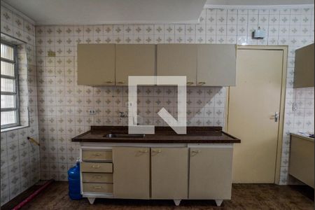 Casa à venda com 125m², 3 quartos e 4 vagas Casa à venda com 125m², 3 quartos e 4 vagasCozinha
