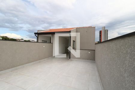 Apartamento para alugar com 100m², 2 quartos e 1 vagaQuintal