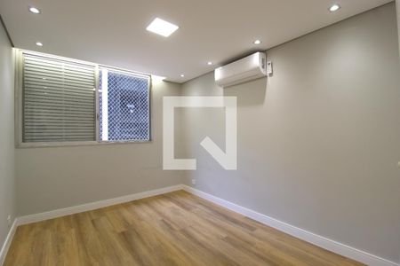 Quarto 1 de apartamento para alugar com 3 quartos, 116m² em Chácara Itaim, São Paulo