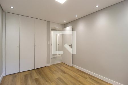 Quarto 1 de apartamento para alugar com 3 quartos, 116m² em Chácara Itaim, São Paulo