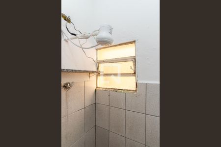 Banheiro de casa de condomínio para alugar com 1 quarto, 50m² em Jardim Japão, São Paulo