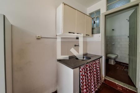 Cozinha de casa para alugar com 1 quarto, 23m² em Jardim da Gloria, São Paulo