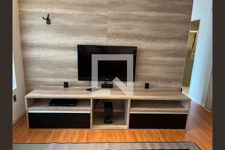 Detalhe Sala de apartamento para alugar com 1 quarto, 74m² em Cambuí, Campinas