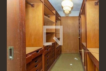 Casa à venda com NaN quartos, m² em Morumbi, São Paulo