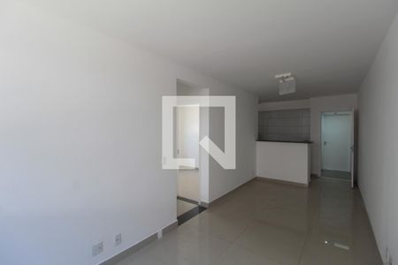 Sala de apartamento à venda com 2 quartos, 67m² em Planalto, Belo Horizonte