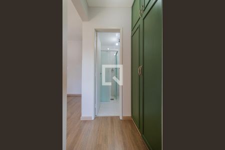 Corredor de apartamento para alugar com 1 quarto, 42m² em Cristal, Porto Alegre