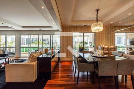 Apartamento à venda com 4 quartos, 240m² em Cidade Monções, São Paulo