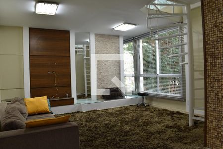 Sala de apartamento para alugar com 2 quartos, 74m² em Ahú, Curitiba