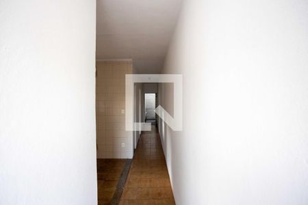Corredor de casa à venda com 2 quartos, 120m² em Taboão, Diadema