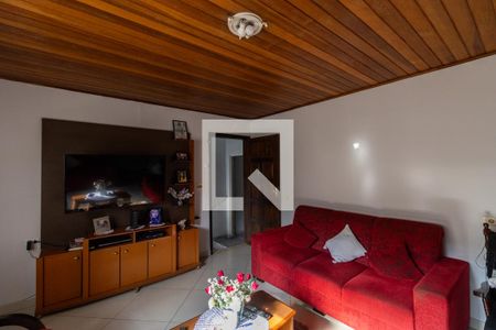 Sala de casa para alugar com 3 quartos, 160m² em Conjunto Residencial José Bonifácio, São Paulo