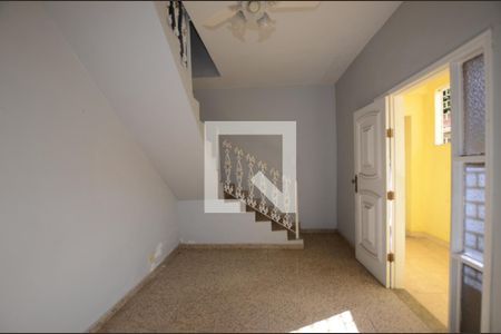Sala 2 de casa para alugar com 3 quartos, 130m² em Madureira, Rio de Janeiro
