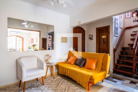 Sala de casa à venda com 3 quartos, 120m² em Tristeza, Porto Alegre