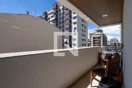 Sala Varanda de apartamento para alugar com 2 quartos, 69m² em Tijuca, Rio de Janeiro