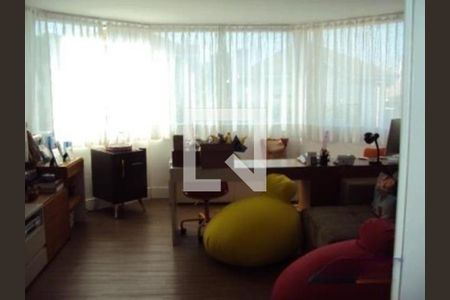 Casa de Condomínio à venda com 4 quartos, 530m² em Super Quadra Morumbi, São Paulo