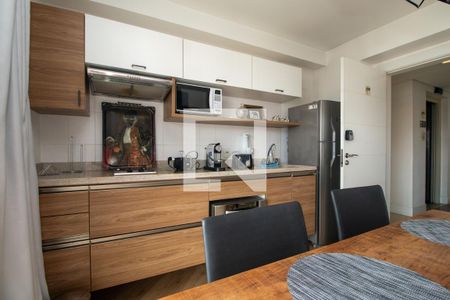 Cozinha de apartamento para alugar com 1 quarto, 32m² em Brooklin, São Paulo