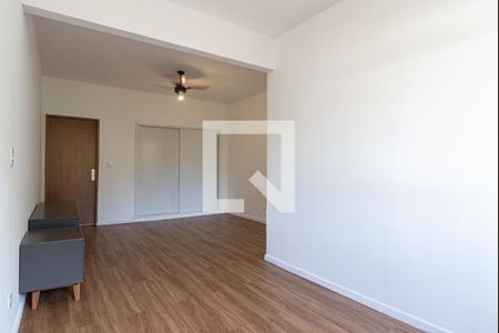 Sala/Quarto de apartamento à venda com 1 quarto, 47m² em Consolação, São Paulo