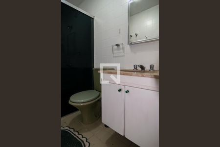 Banheiro Social de apartamento à venda com 2 quartos, 80m² em Consolação, São Paulo