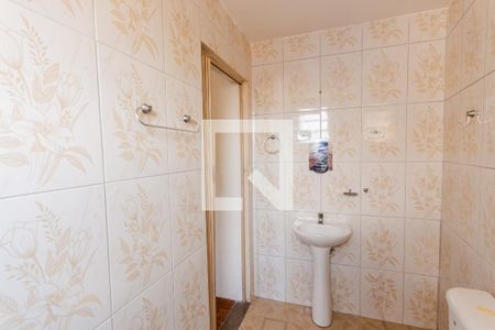 Banheiro de casa para alugar com 1 quarto, 35m² em Vila Francisco Matarazzo, Santo André