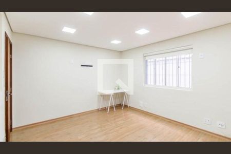 Casa à venda com 4 quartos, 230m² em Vila Mariana, São Paulo