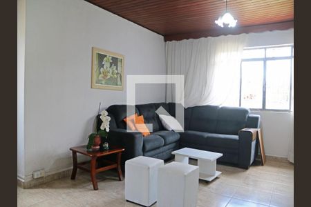 Casa à venda com 3 quartos, 100m² em Jardim Guarapiranga, São Paulo