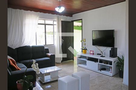 Casa à venda com 3 quartos, 100m² em Jardim Guarapiranga, São Paulo