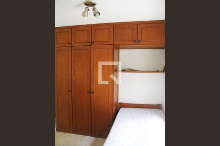 Casa à venda com 3 quartos, 100m² em Jardim Guarapiranga, São Paulo