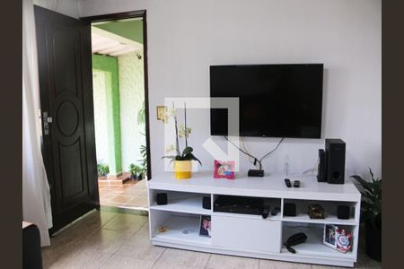 Casa à venda com 3 quartos, 100m² em Jardim Guarapiranga, São Paulo