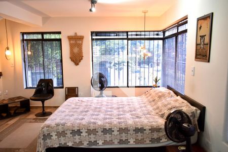 Studio  de kitnet/studio para alugar com 0 quarto, 40m² em Mirandópolis, São Paulo
