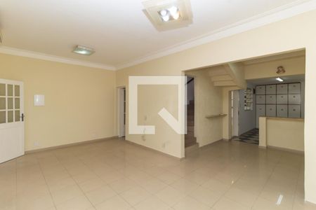 Sala de casa à venda com 3 quartos, 190m² em Vila São José, São Paulo