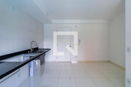 Sala/Cozinha de apartamento para alugar com 2 quartos, 40m² em Jardim Parque Morumbi, São Paulo