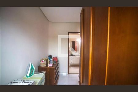 Casa à venda com 3 quartos, 285m² em Nova Petrópolis, São Bernardo do Campo