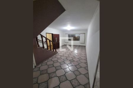 Casa à venda com 3 quartos, 100m² em Vila Carrão, São Paulo